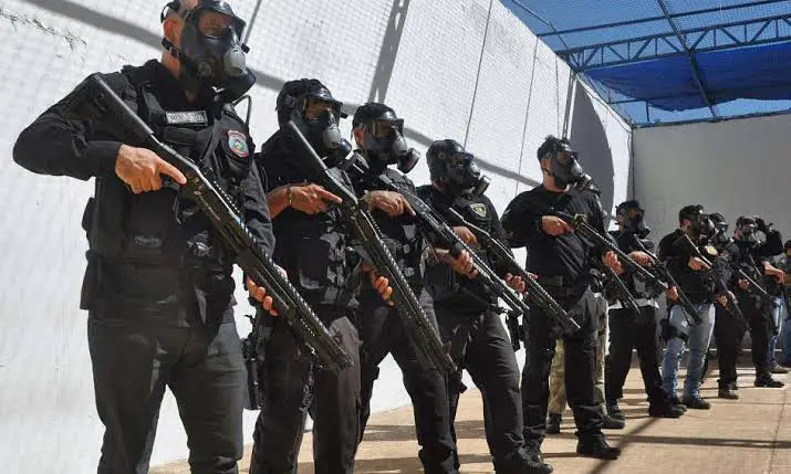 Projeto limita carga de trabalho mensal de policiais civis e militares em 144 horas