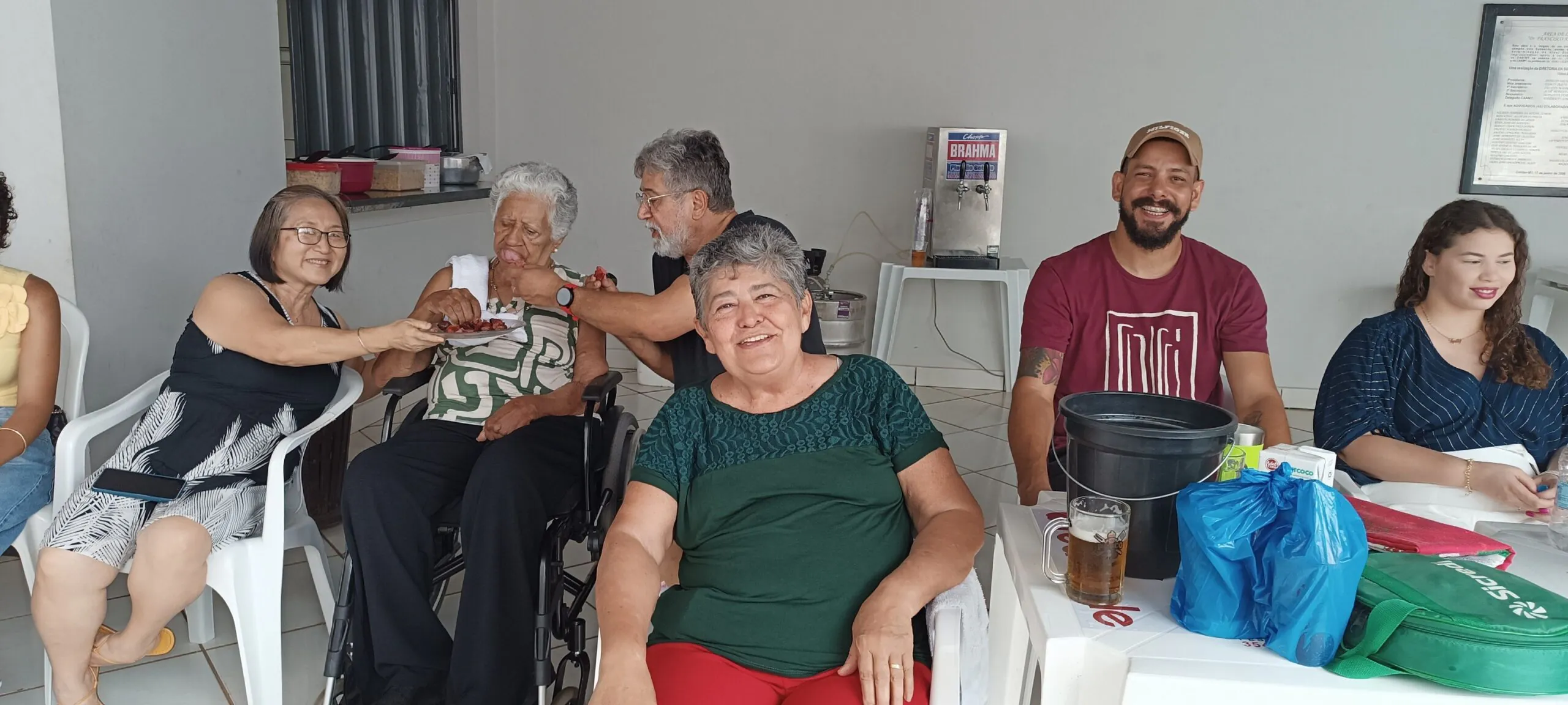 “De Casa em Casa, de Bairro em Bairro: A sopa que fortalece nossa gente”