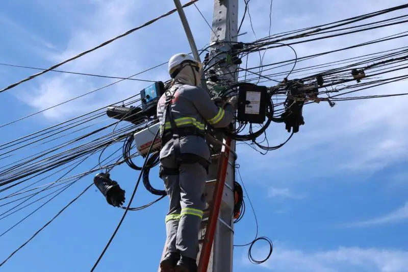 Energisa é condenada após cortar luz de mãe com bebê recém-nascido