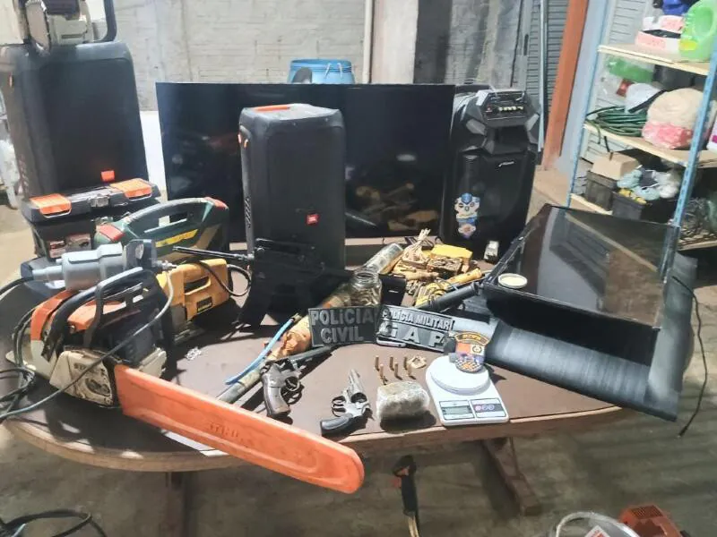 Bandidos fazem limpa em fazendas durante a madrugada