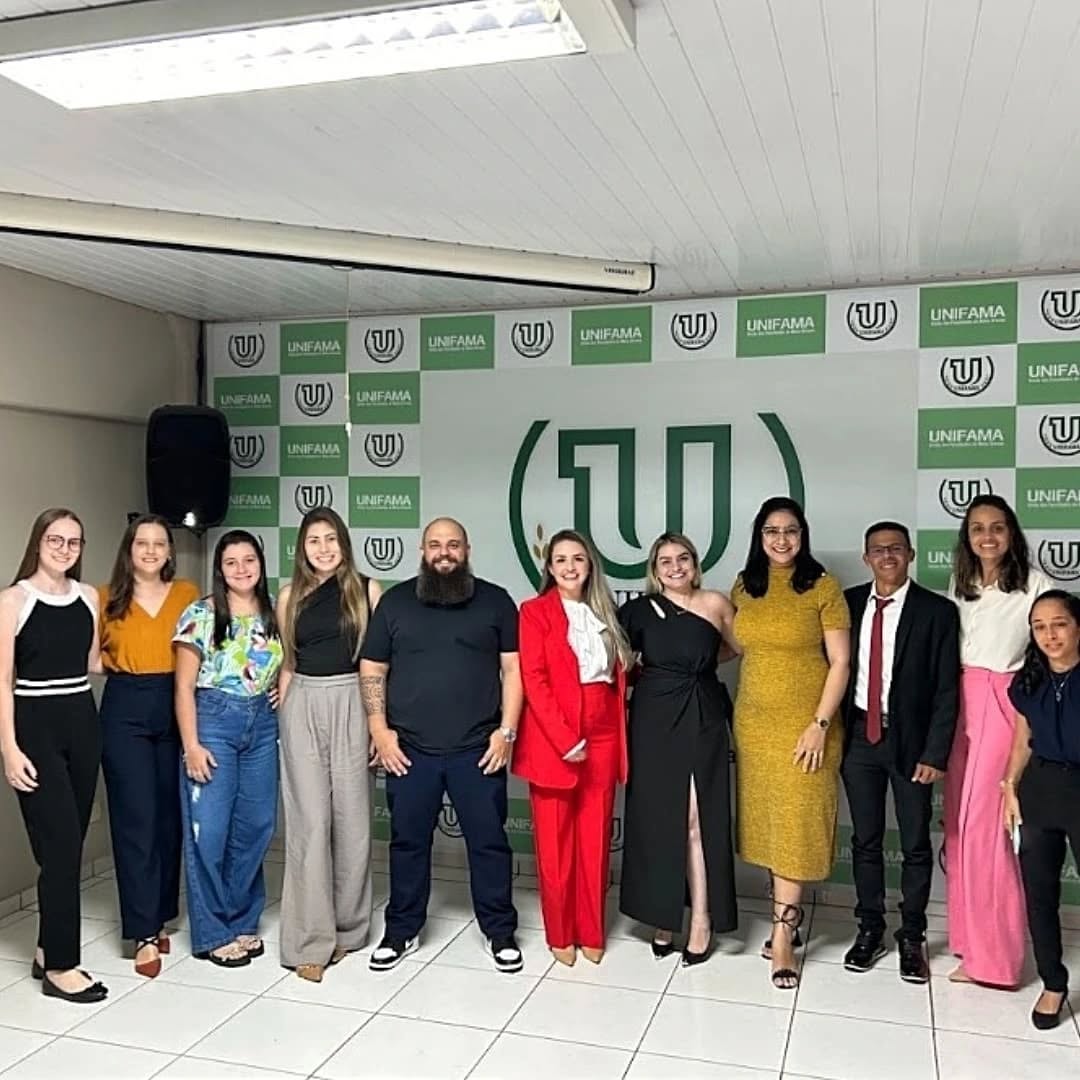 Presidente Luciano Milani recebe com entusiasmo acadêmicos da UNIFAMA de Colíder na Câmara Municipal
