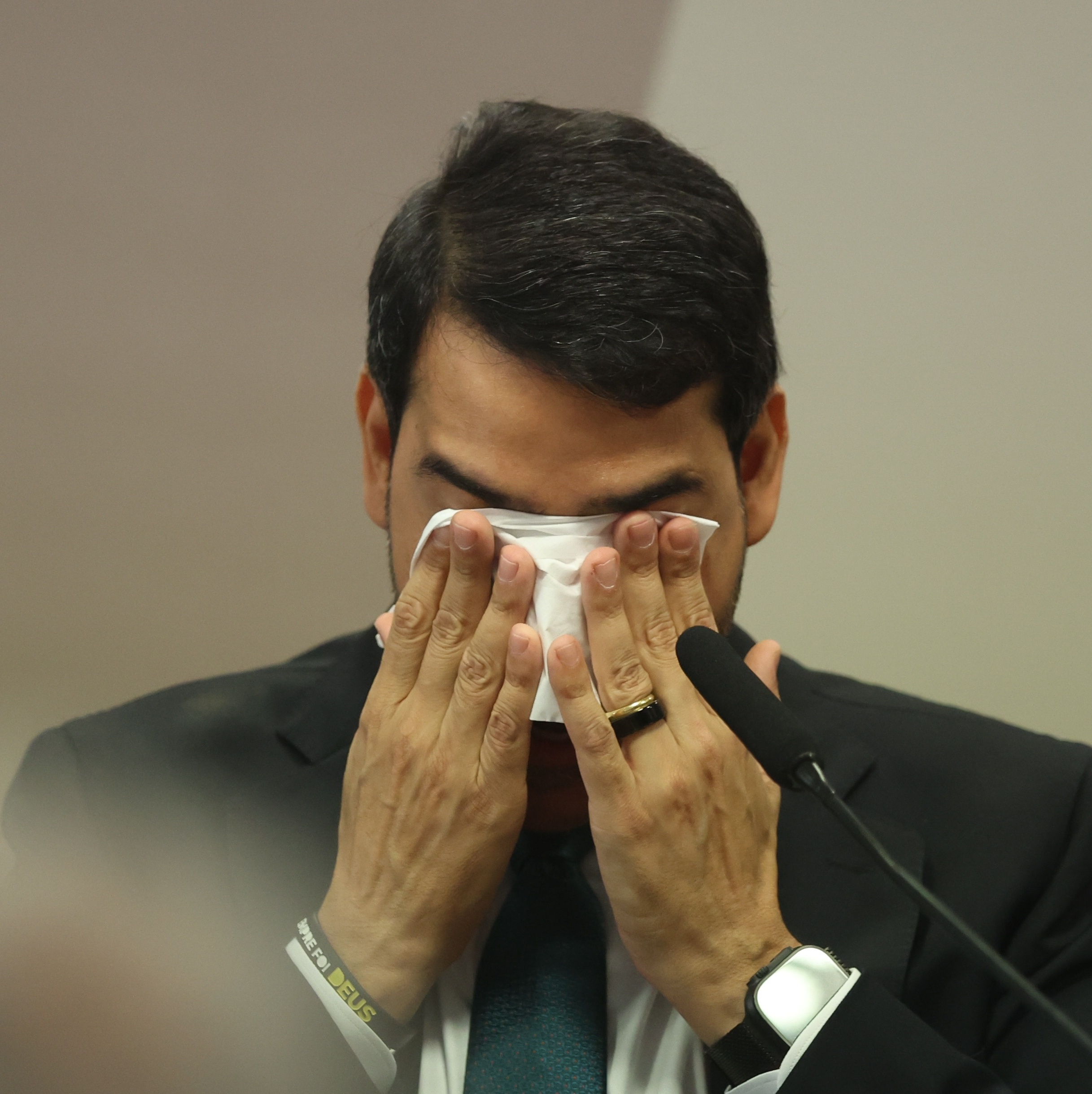Disputa acirrada: indicado de Luiz Inácio Lula da Silva avança e Jorge Messias fica perto do STF