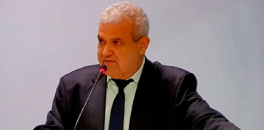 Vereador de Barra do Bugres perde presidência, tem salário suspenso e é investigado por denúncia de violência doméstica