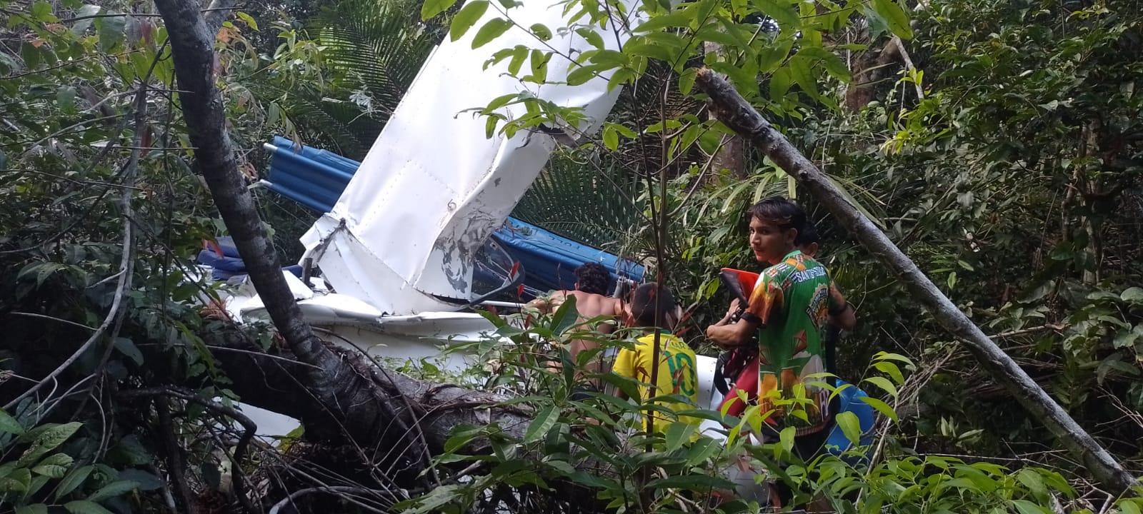 Um avião caiu na região do Arapiuns, em Santarém, no oeste do Pará, na tarde desta sexta-feira, gerando apreensão entre moradores da localidade.