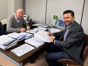 AMM e CNM fortalecem parceria para modernizar compras públicas e ampliar eficiência dos municípios de Mato Grosso
