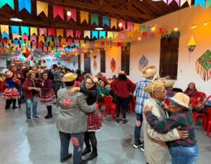 Arraiá da Assistência Social fortalece vínculos e celebra a melhor idade em Colíder