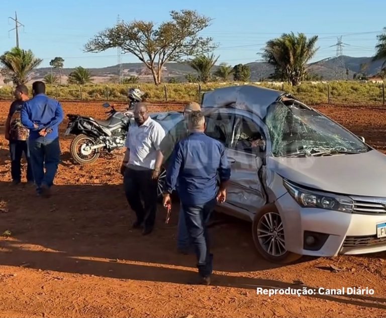Dois trabalhadores morrem em grave acidente entre carro e carreta na BR-174 em Mato Grosso