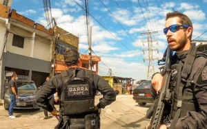 PEIXOTO DE AZEVEDO | HOMICÍDIO:  Jovem de aproximadamente 23 anos é morto a tiros após ser atraído para esquina em Peixoto de Azevedo