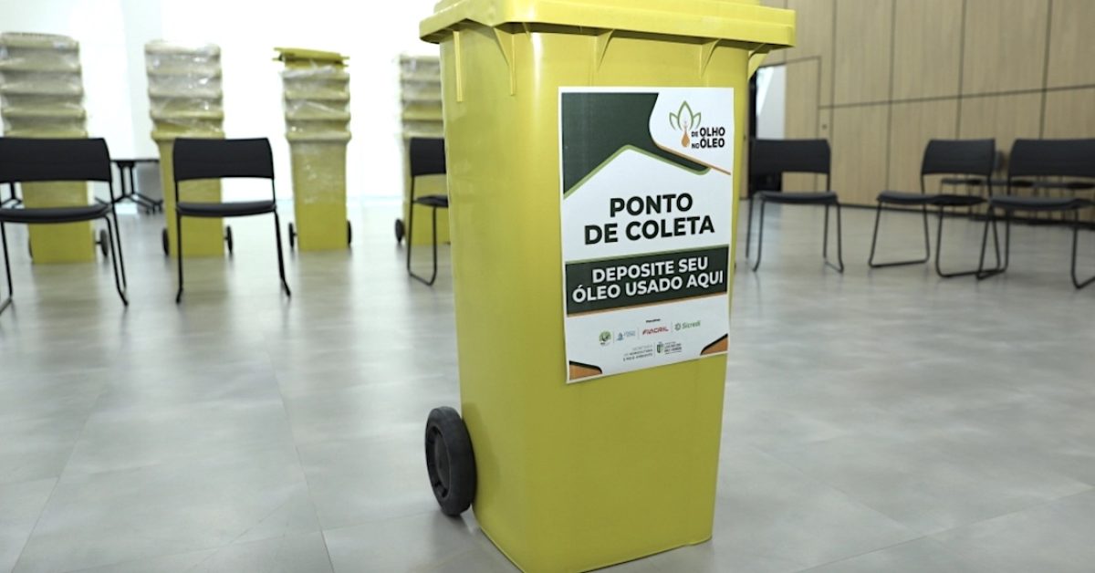 Bombona-para-coleta-de-oleo-de-cozinha-em-Lucas-do-Rio-Verde-reciclagem-2022-ass