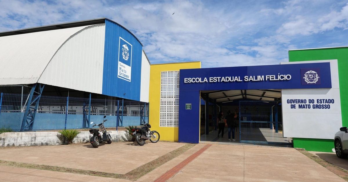 ESCOLA EST