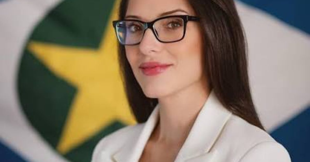 JANAINA SUBSTITUIR