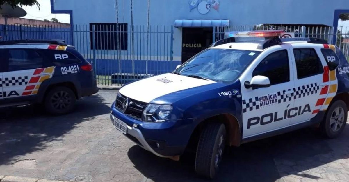 POLICIA CAPA 21