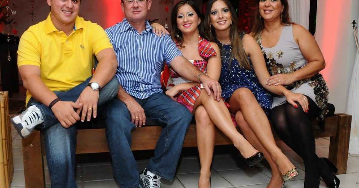 RIVA E FAMILIA MMMMM