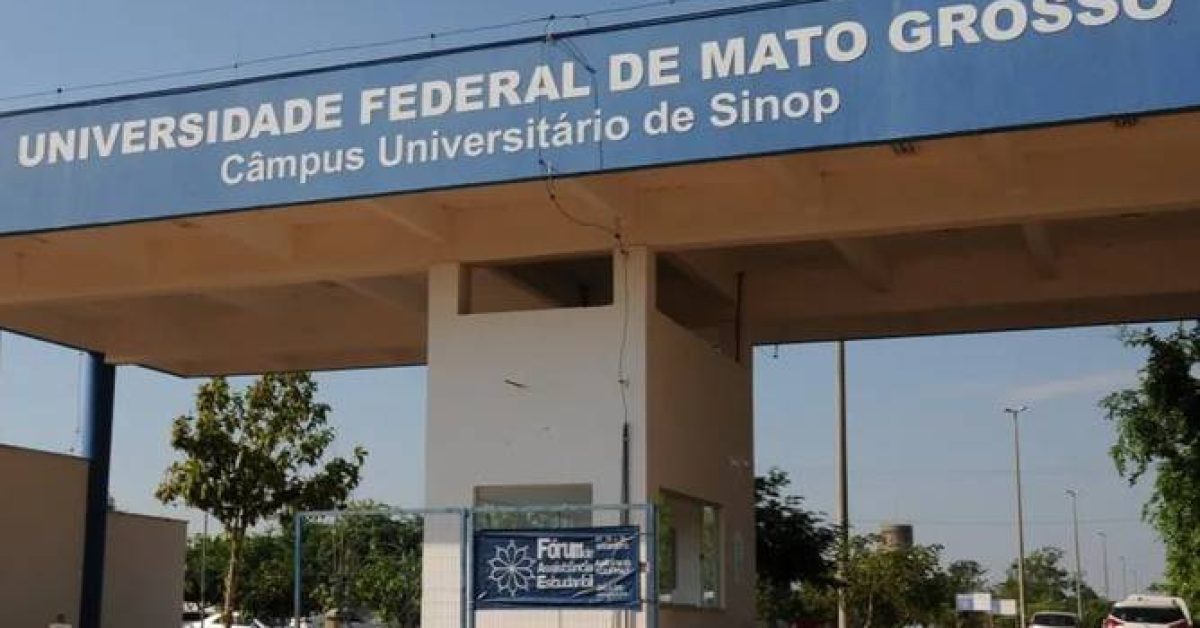 UNIVERSIDADE