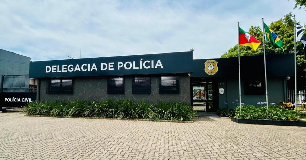 delegacia-de-policia-de-dois-irmaos-inaugura-nova-fachada-1732902250