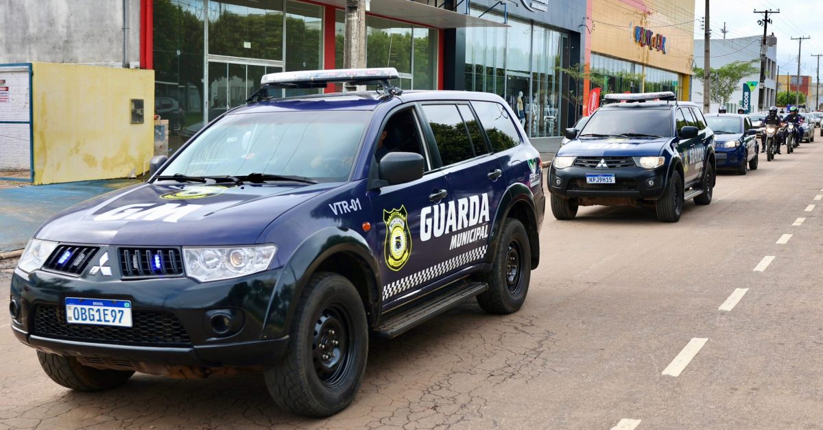 guarda mmmmmmmmmmmmmmmmm